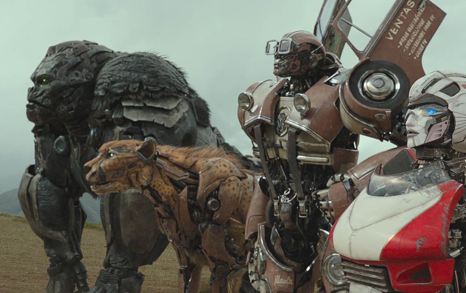 دیمەنێک لە فیلمی 'Transformers: Rise of the Beasts' 