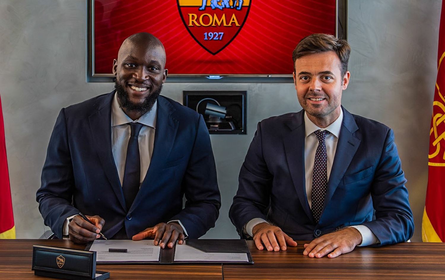 کاتی واژۆکردنی گرێبەستی لوکاکو