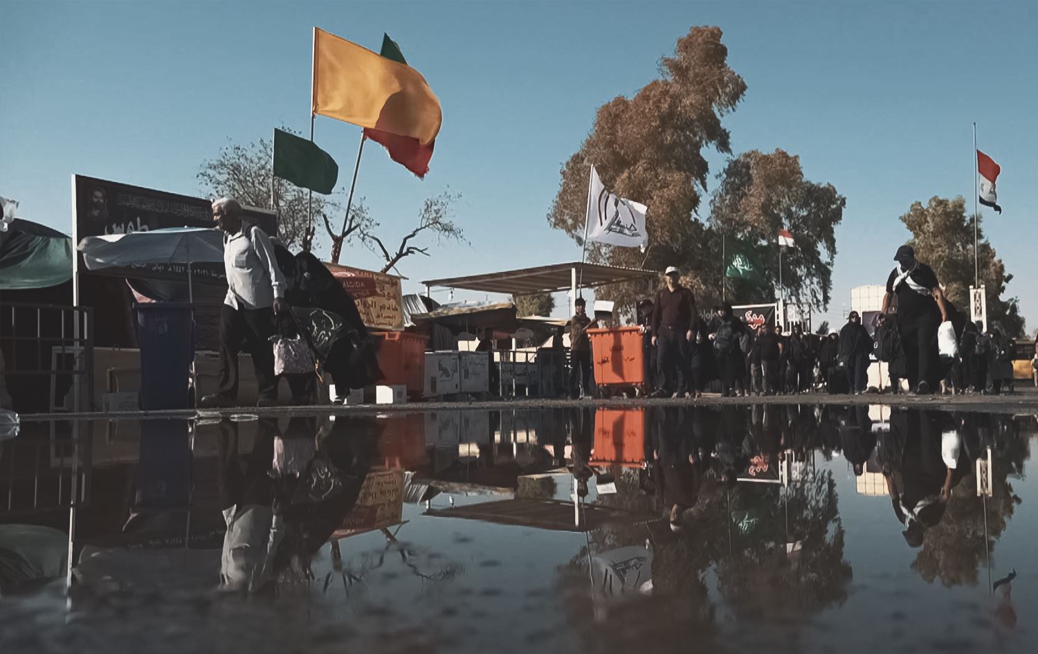 Iranian pilgrims visit Iraq, using various means of transportation