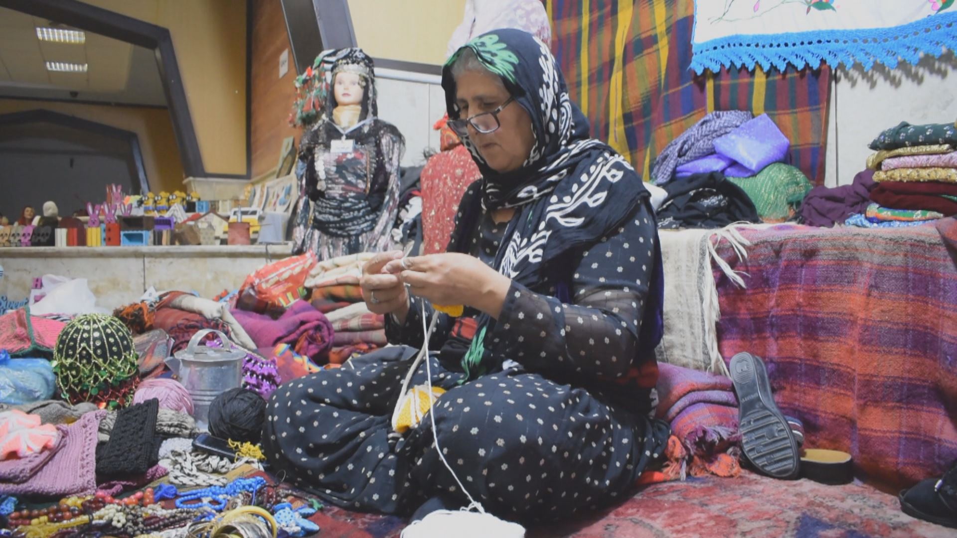 پێشانگەی بەرهەمە دەستییەکانی ژنان لە مهاباد