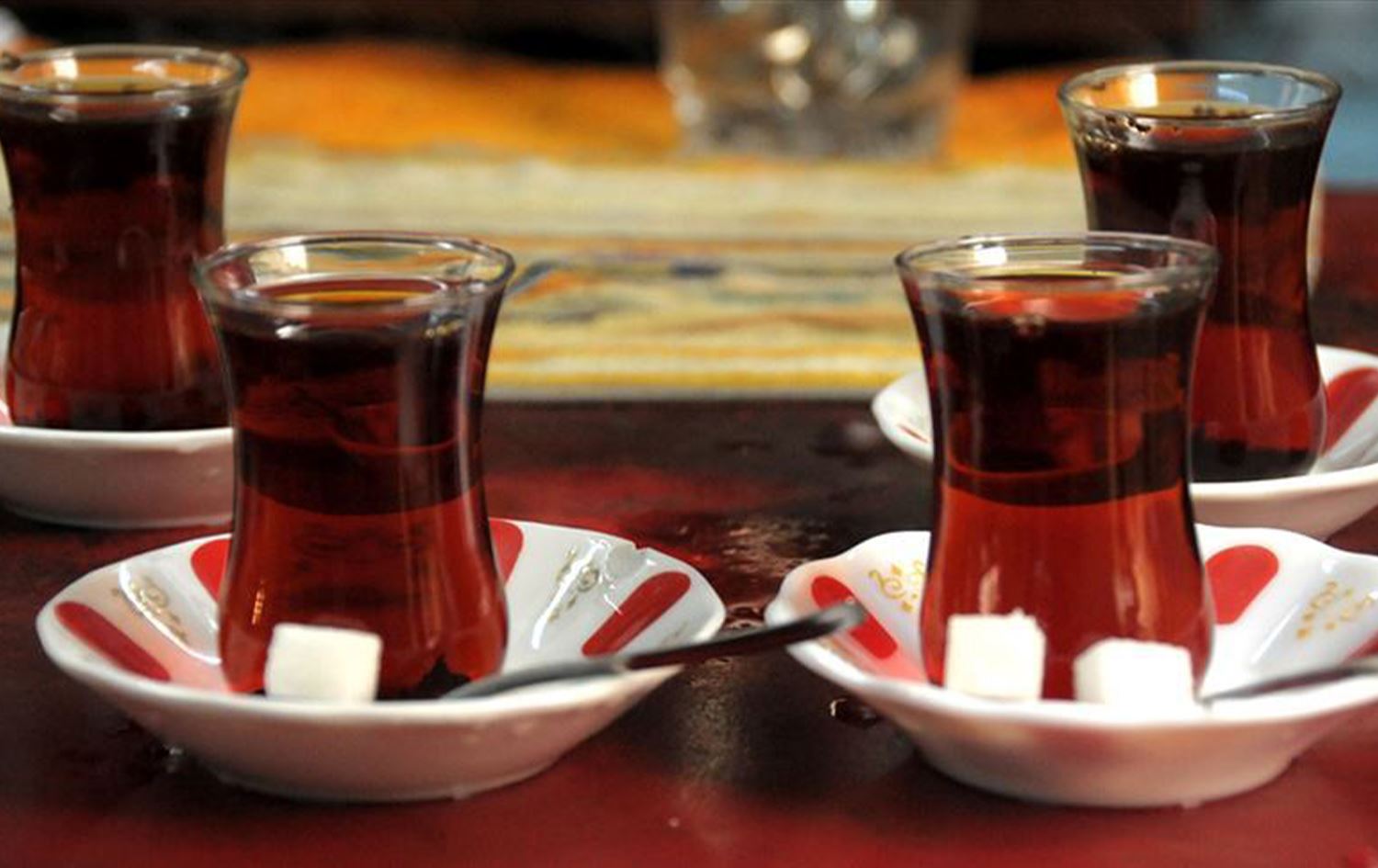 Kîloya çayê ji sedî 15 biha bû / Wêne: AA