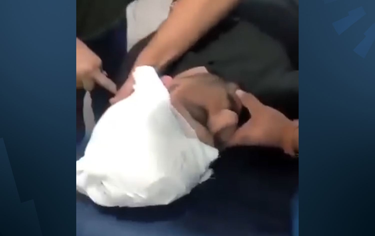 فيديو.. اعتداء على ممرض في حديثة والشرطة تقبض على أحد المعتدين