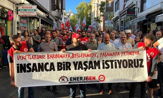 Dersim’de 32 işçinin işten çıkarılması protesto edildi: 'Açlıkla terbiye edecekler'