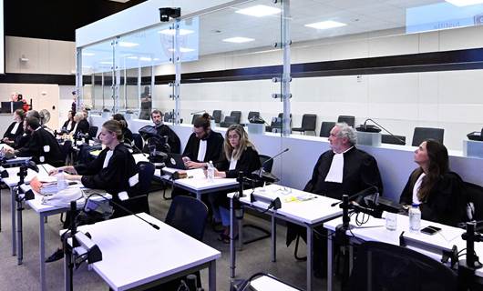 المحامون خلال جلسة المحكمة/ AFP