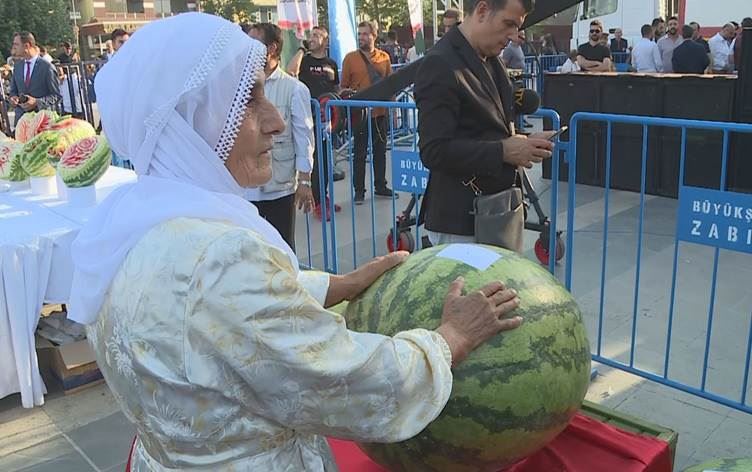 Dîmeneke ji 12mîn Festîvala Zebeşan