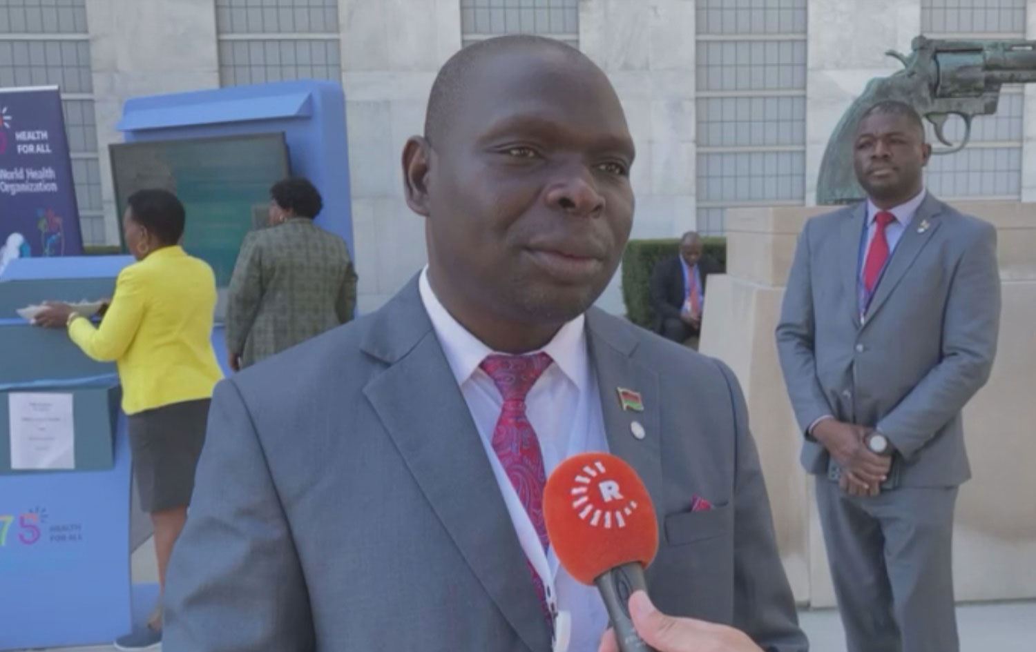 Wezîrê Bazirganî û Pîşesaziya Malawiyê Simplex Chithyola Banda 