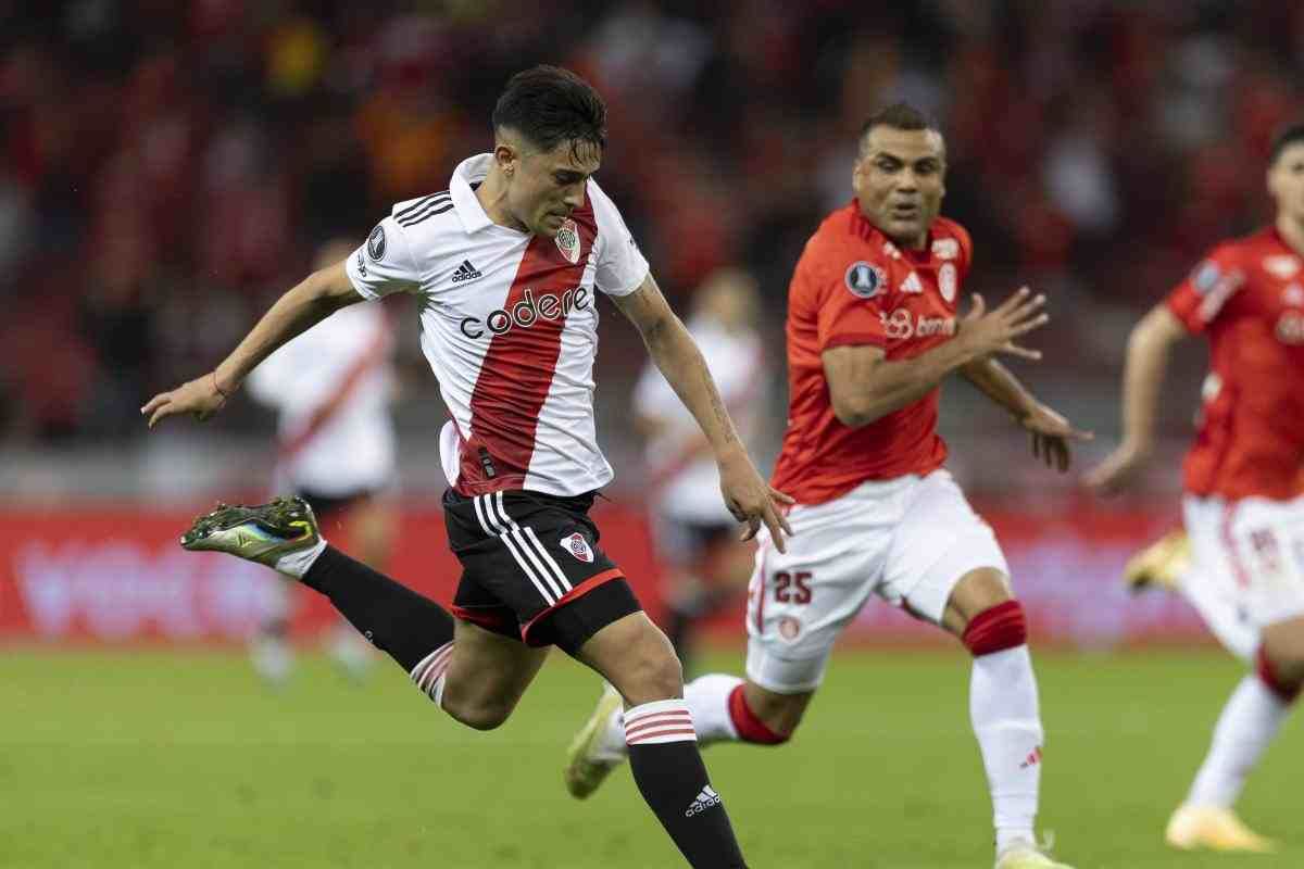  ریڤەر پلەیت