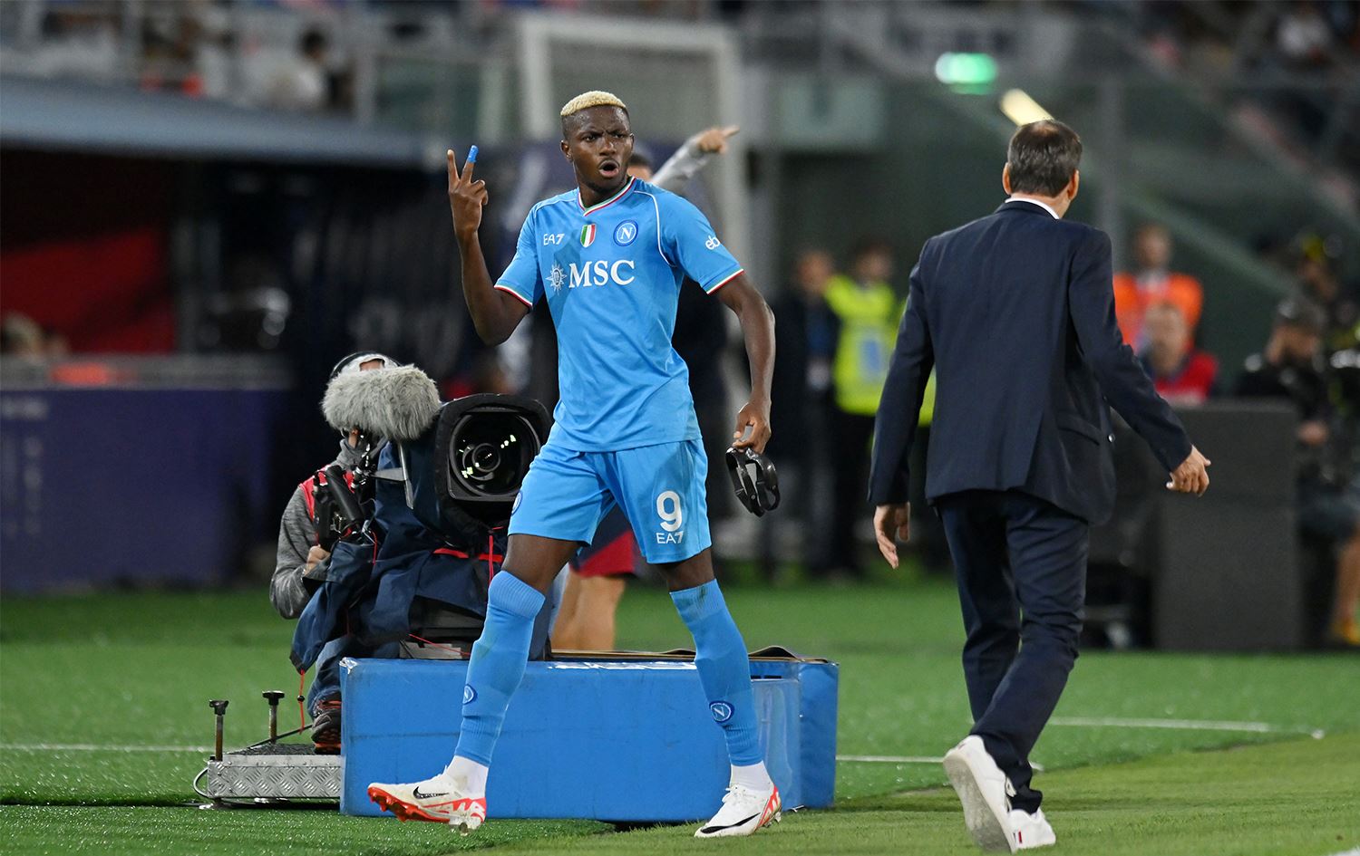 ڤیکتۆر ئۆسیمێن، رۆدی گارسیا