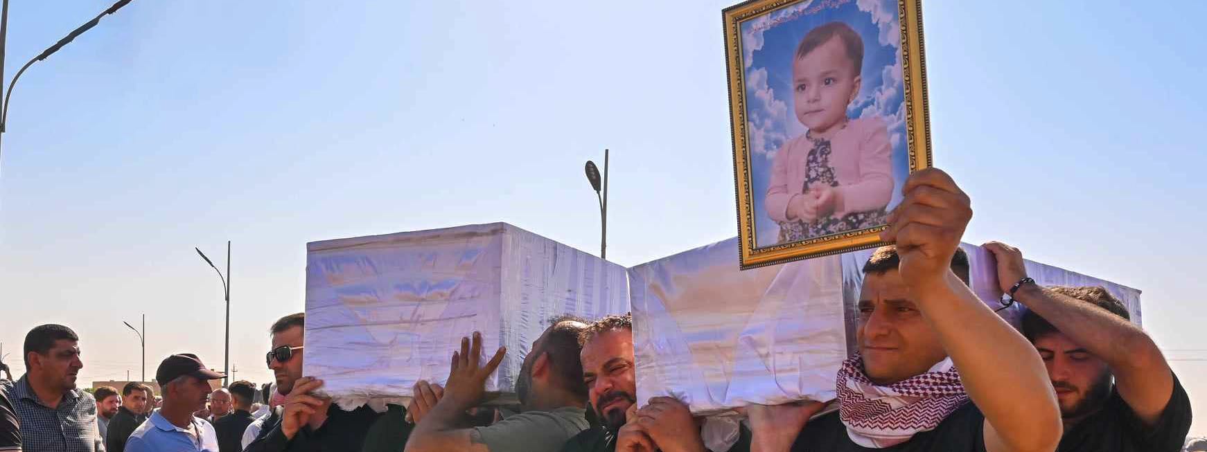 مواراة جثة إحدى أصغر ضحايا حريق الحمدانية الثرى