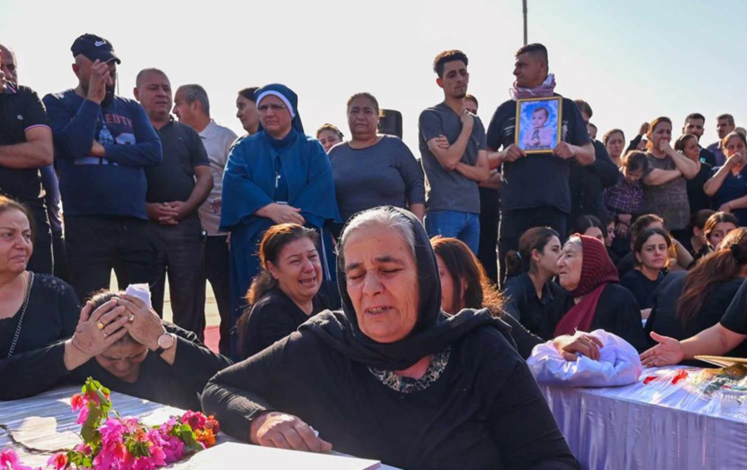 صحة نينوى لرووداو: ارتفاع حصيلة ضحايا الحمدانية إلى 104