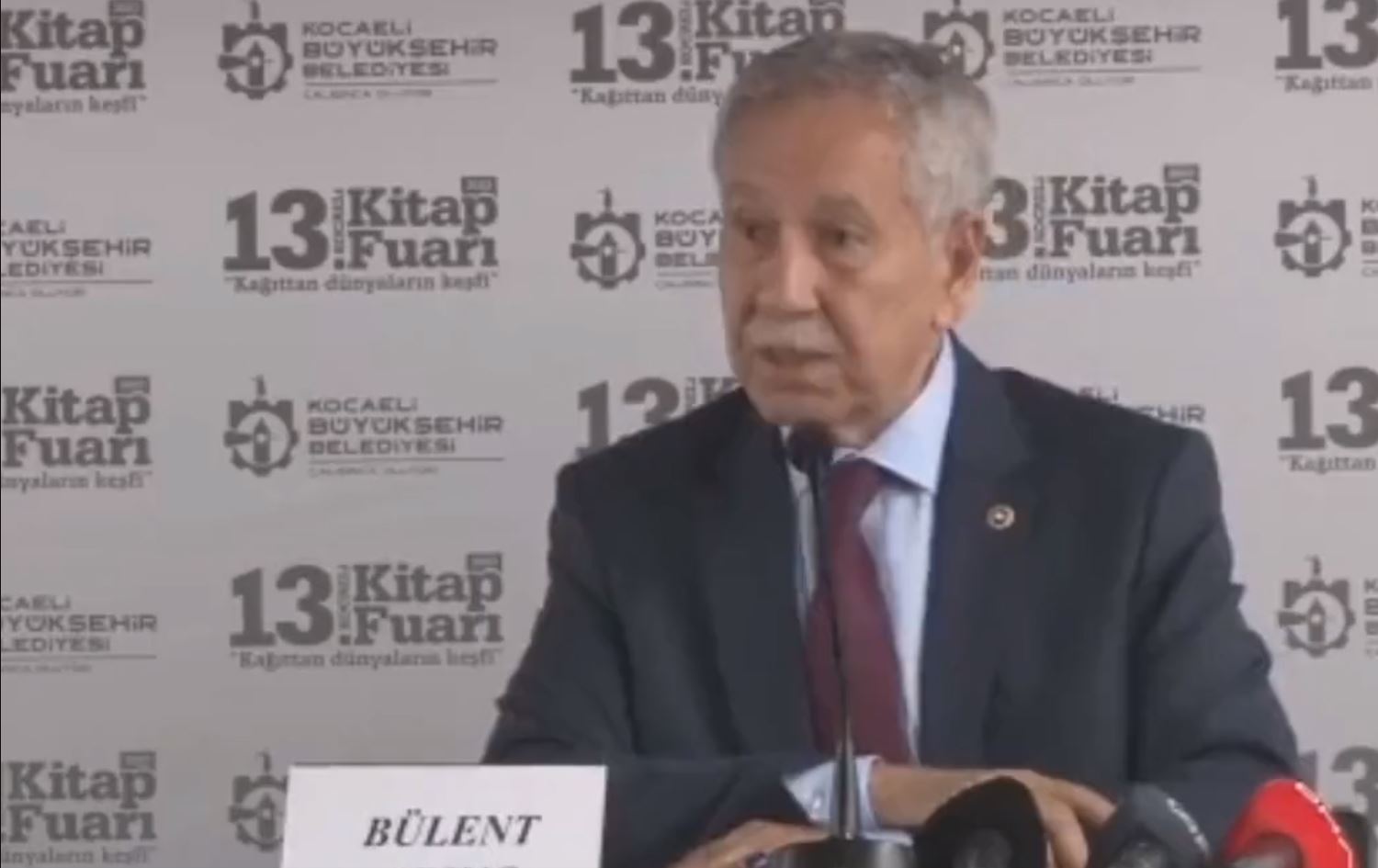 Serokê Parlamentoya Tirkiyeyê yê berê Bulent Arinç