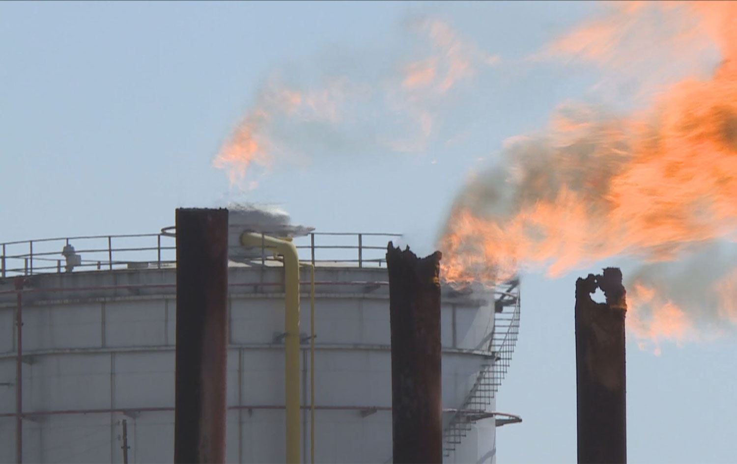 زیانەکانی هەناردەنەکردنی نەوتی هەرێمی کوردستان