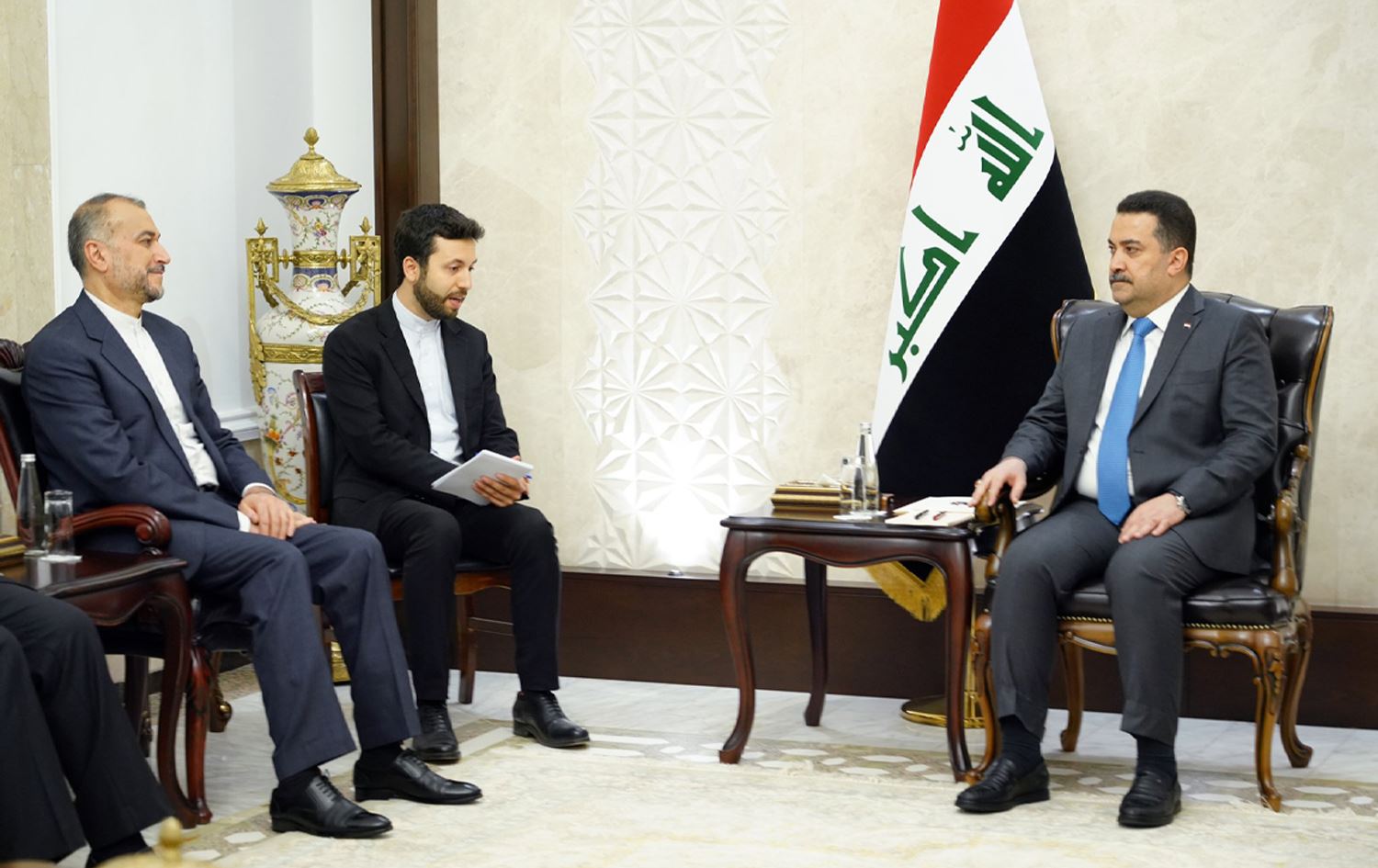 وەزیری دەرەوەی ئێران: وڵاتان پرسیاری کردنەوەی بەرەی دووەمی شەڕ دژی ئیسرائیل لە ئێمە دەکەن