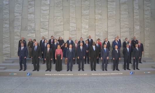 قادة الناتو في بروكسل 