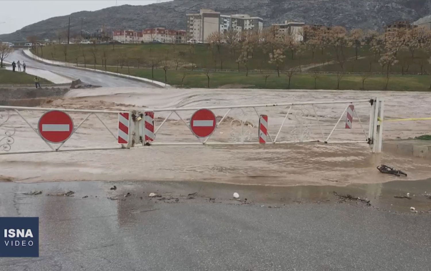 مەترسیی لافاو و رۆچوونی زەوی لە لوڕستان