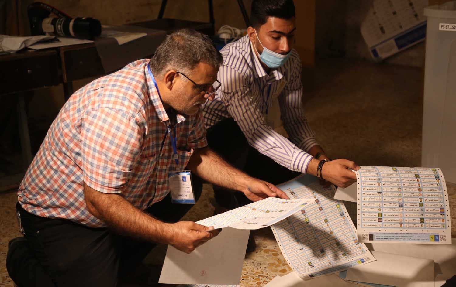 استبعاد 255 مرشحاً من سباق انتخابات مجالس المحافظات