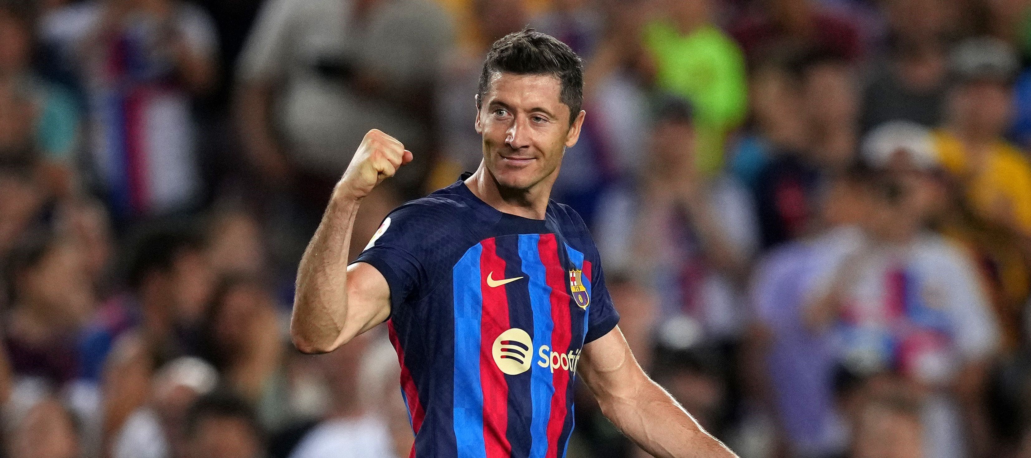 رۆبێرت لیڤاندۆڤسکی یەکێکە لە پێکراوەکان