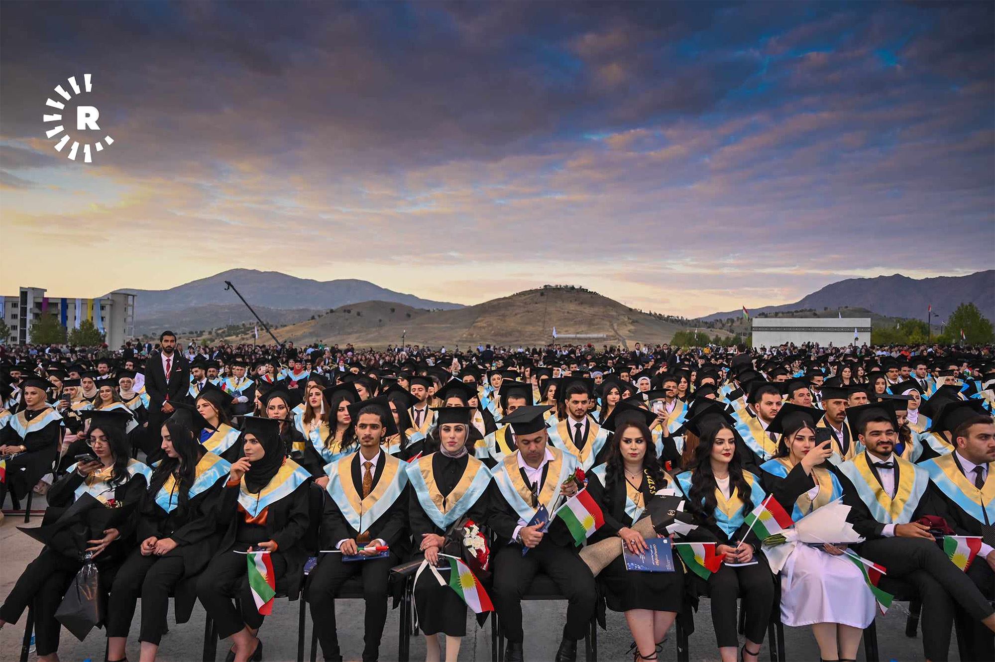 FOTO – Soran Üniversitesi ‘Güçlü Kürdistan için Bilim’ şiarıyla mezunlarını verdi