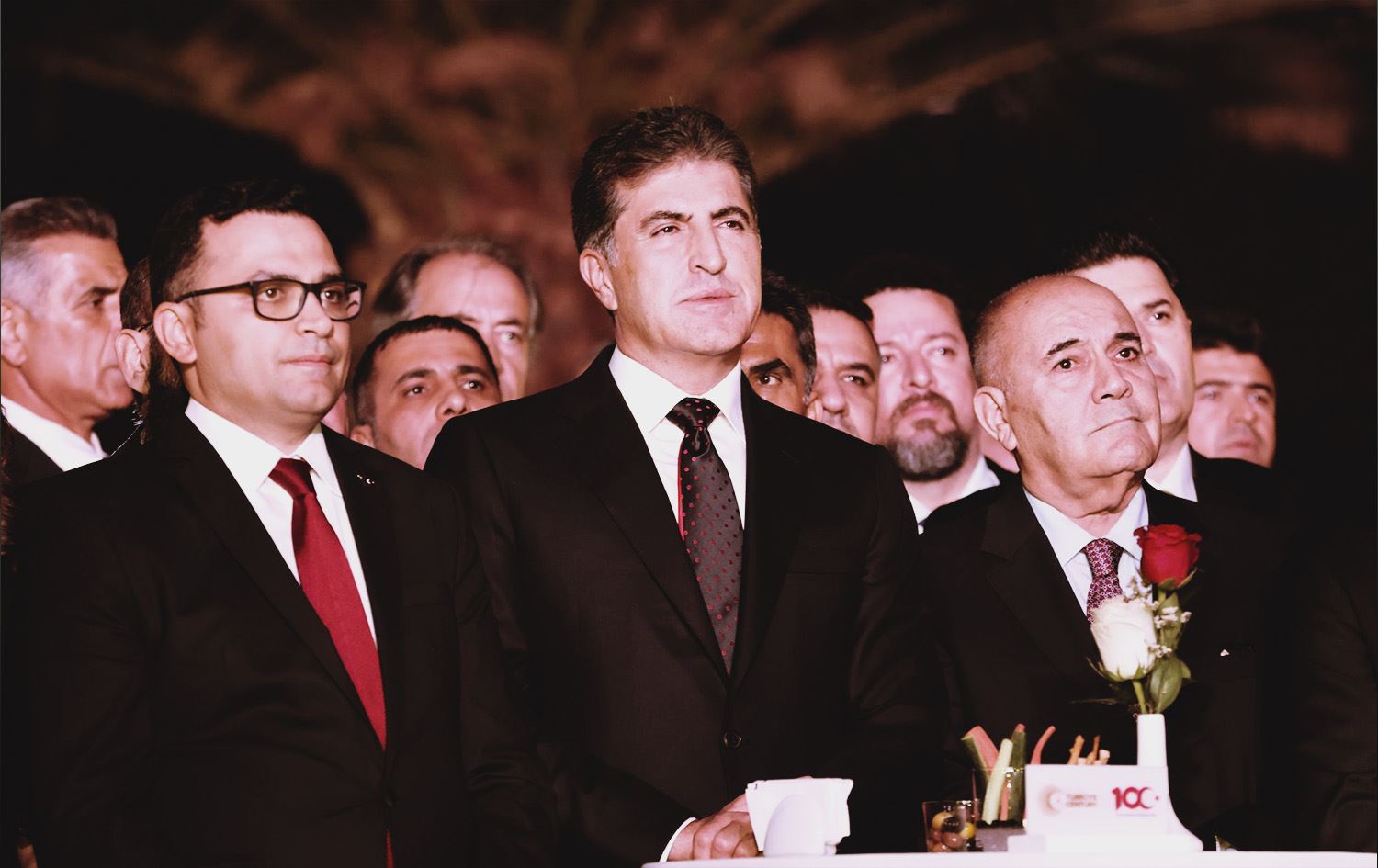 Serokê Herêma Kurdistanê Nêçîrvan Barzanî li Konsulxaneya Tirkiyeyê ya Hewlêrê beşdarî merasîma bi boneya sedsaliya damezrandina Tirkiyeyê bû.