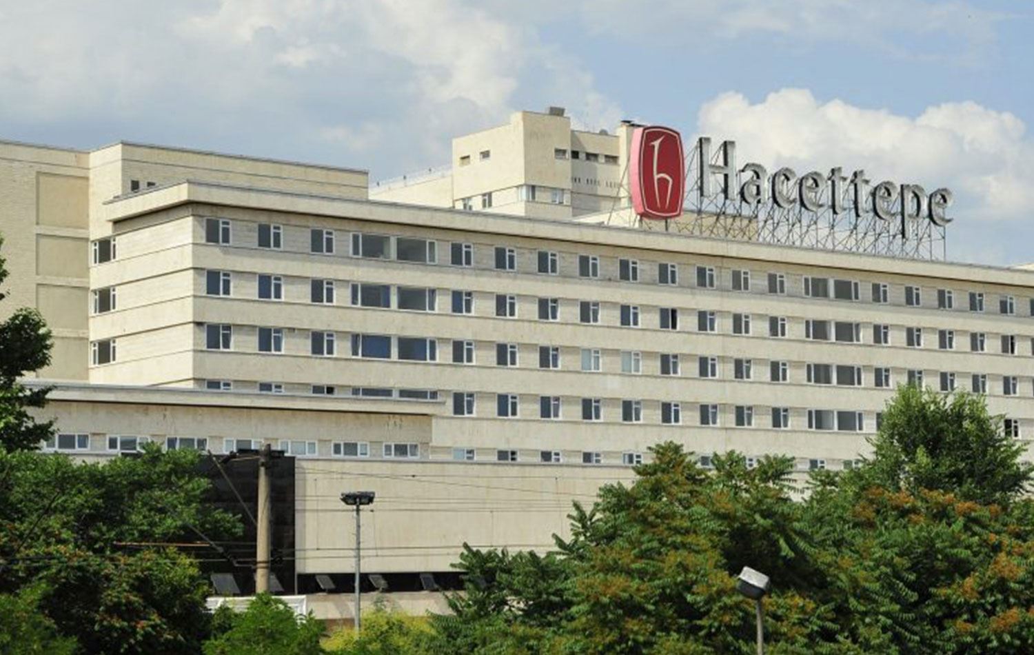 Hacettep Üniversitesi binası / Arşiv