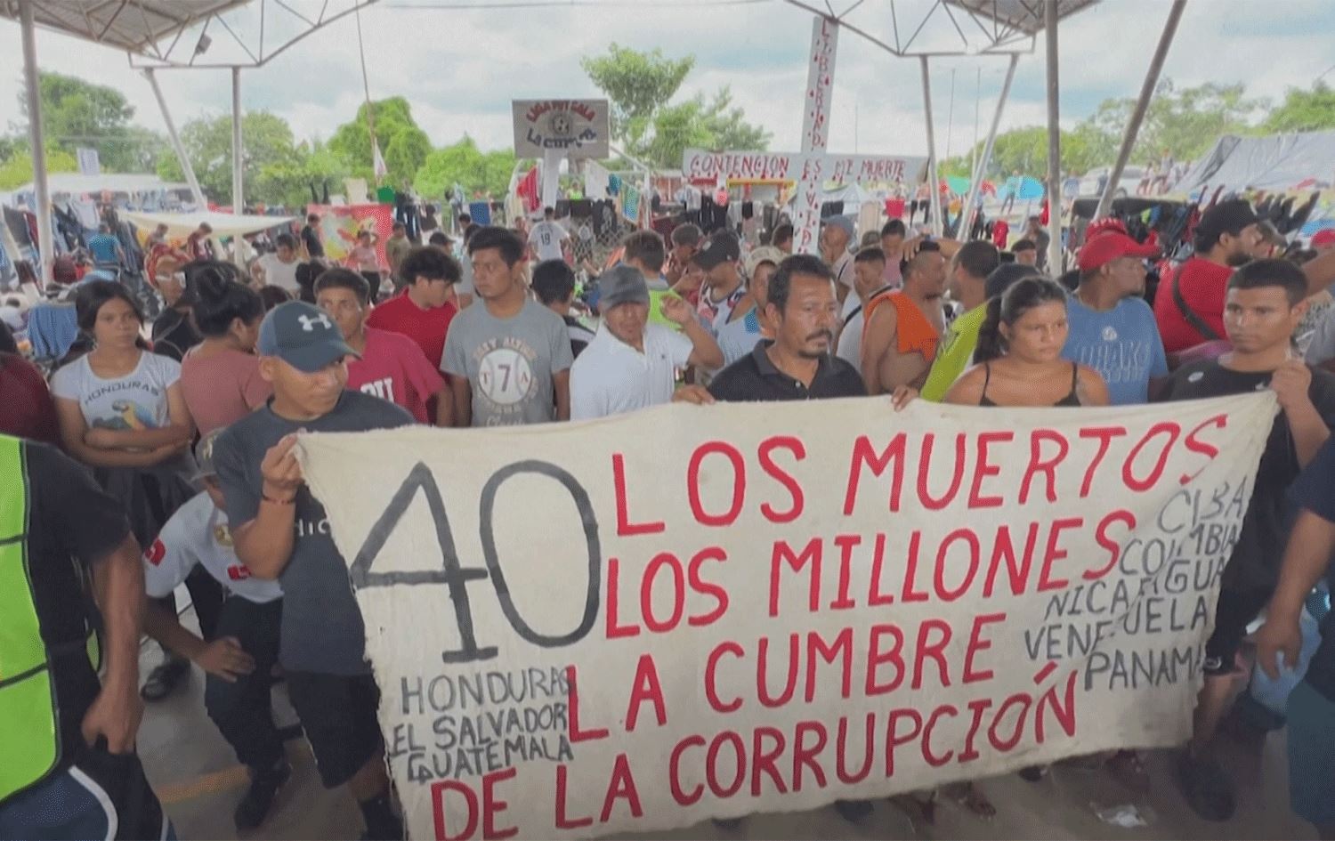 ژمارەی کۆچبەران لەسەر سنووری نێوان ئەمریکا و مەکسیک بەشێوەیەکی بەرچاو زیادیکردووە