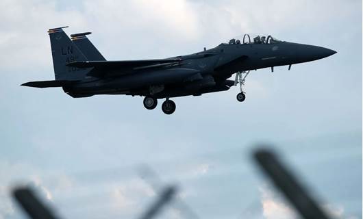  ئەمریکا بە دوو فڕۆکەی جۆری F15 هێرشەکەی کردووە، وێنە: AFP
