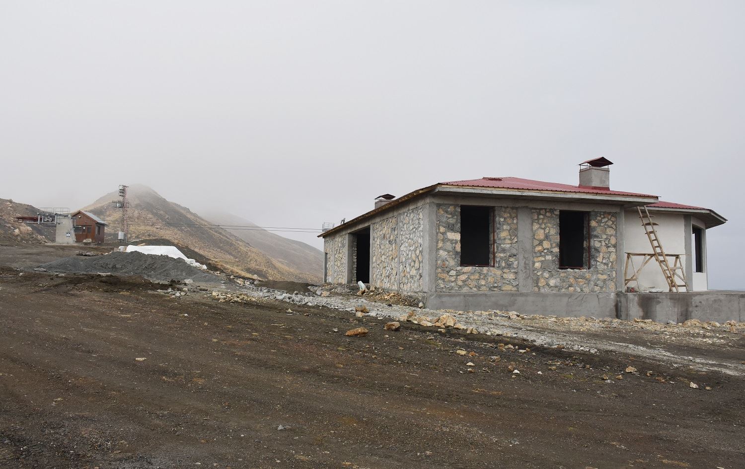 Li Navenda Kaşûnê ya Merga Botanê amadehiyên ji bo heyama nû berdewam dikin / Wêne: AA
