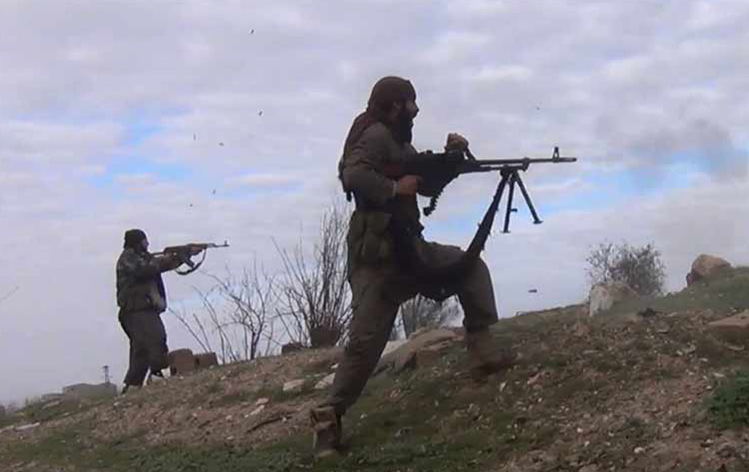 Çekdarên DAIŞê/Wêne: SOHR