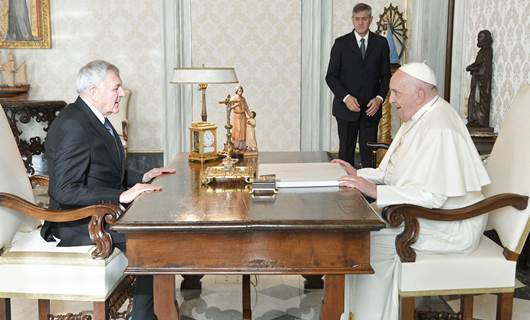 Iraq’s president meets Pope Francis