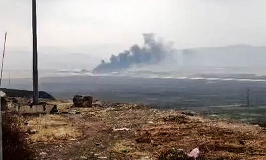 تصاعد اعمدة الدخان من مطار حرير العسكري