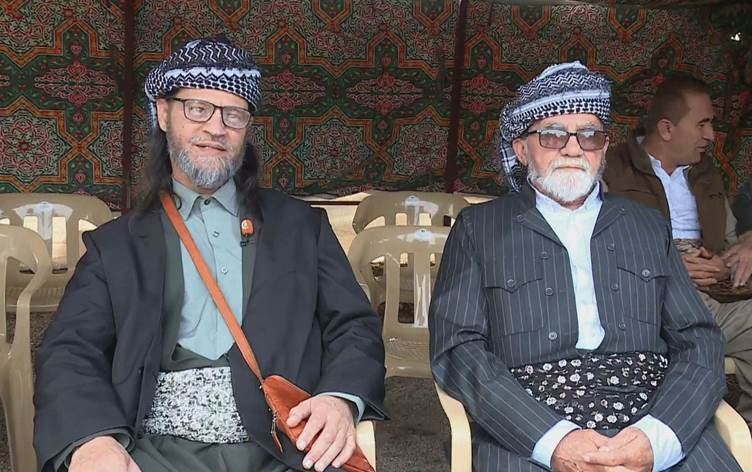 Kürt alim Ebubekir Efendi Xoşnaw’ın torunları 