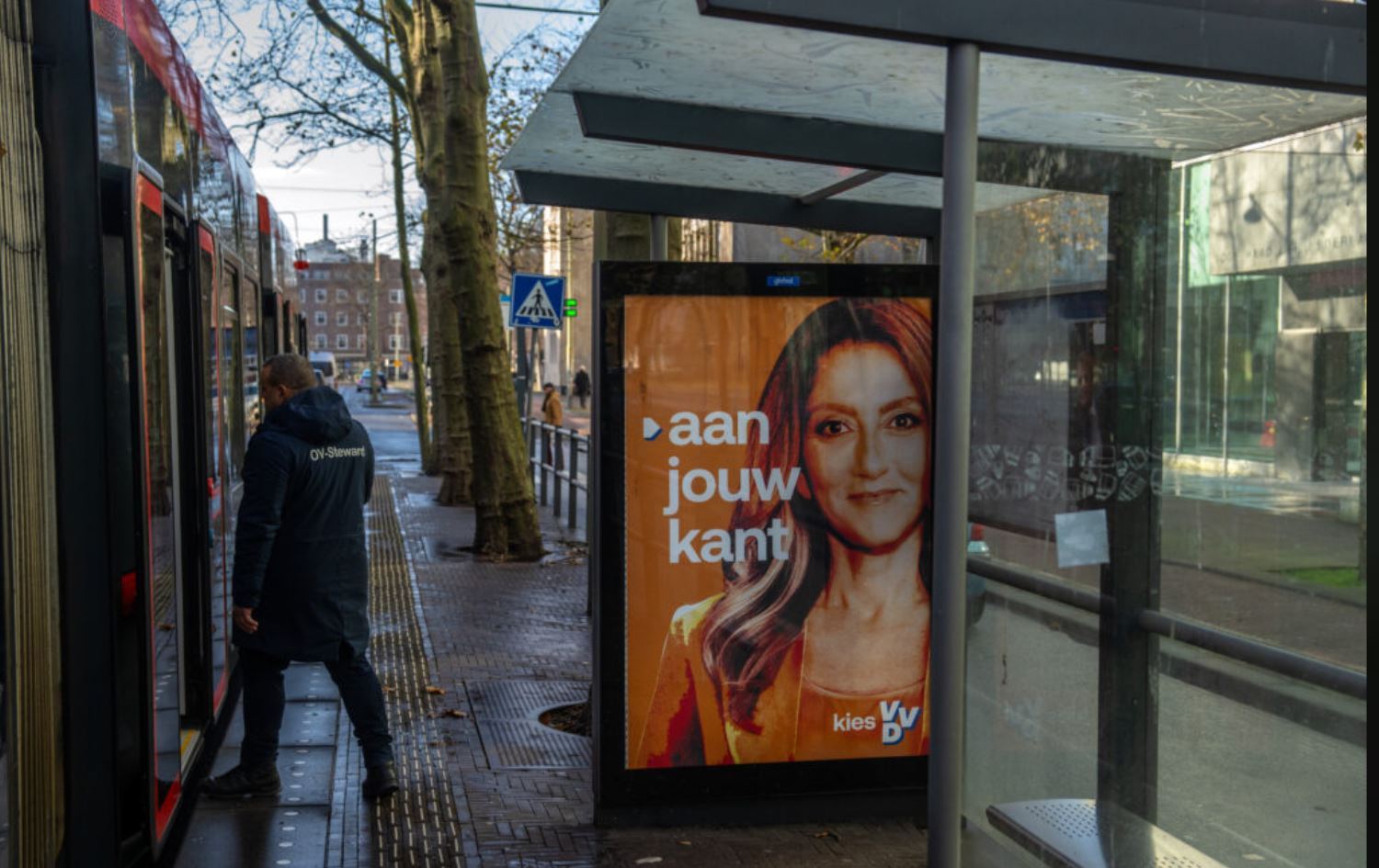 Posterê Dîlan Yeşîlgozê / Wêne: Ajans