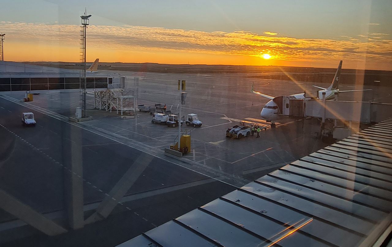 شەوی رابردوو لە فڕۆکەخانەی هەولێر چی روویدا؟