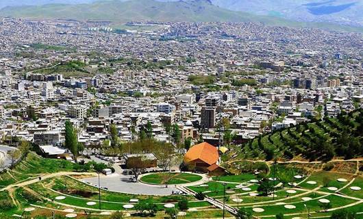 Dîmeneke bajarê Sineya Rojhilatê Kurdistanê