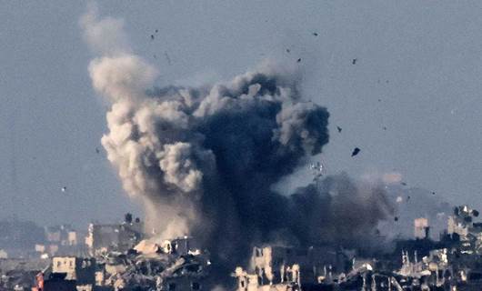 Gazze'ye yönelik İsrail bombardımanı