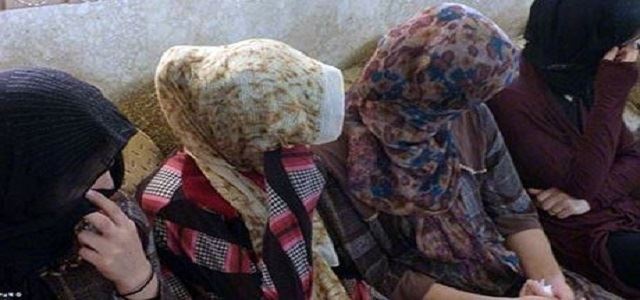 IŞİD Ezidi Kürt kadınları Rakka’da satıyor!