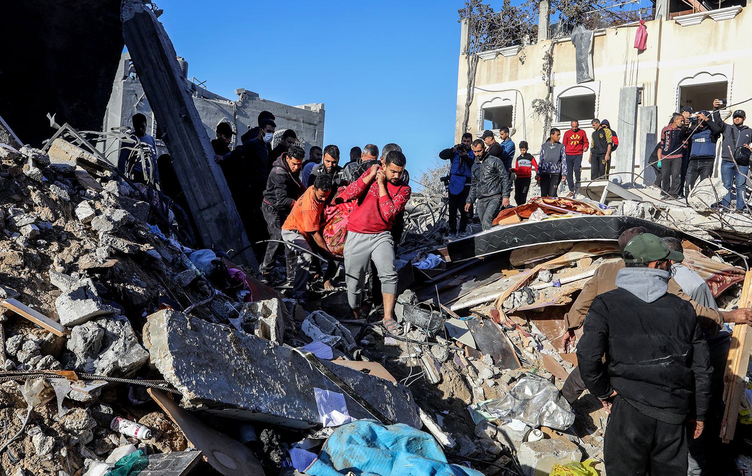 İsrail ordusu Gazze Şeridi'nin Refah kentine saldırı düzenledi. / AA