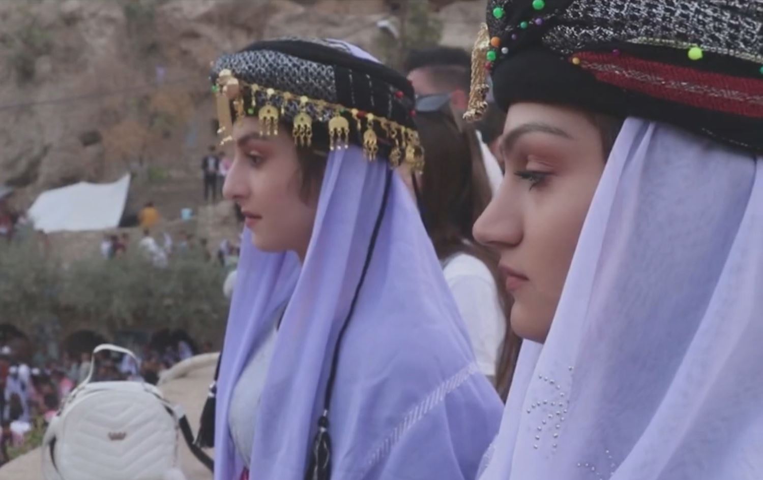 دیمەنێک لە ڤیدیۆکلیپی 'جەژنا رۆژیێ'