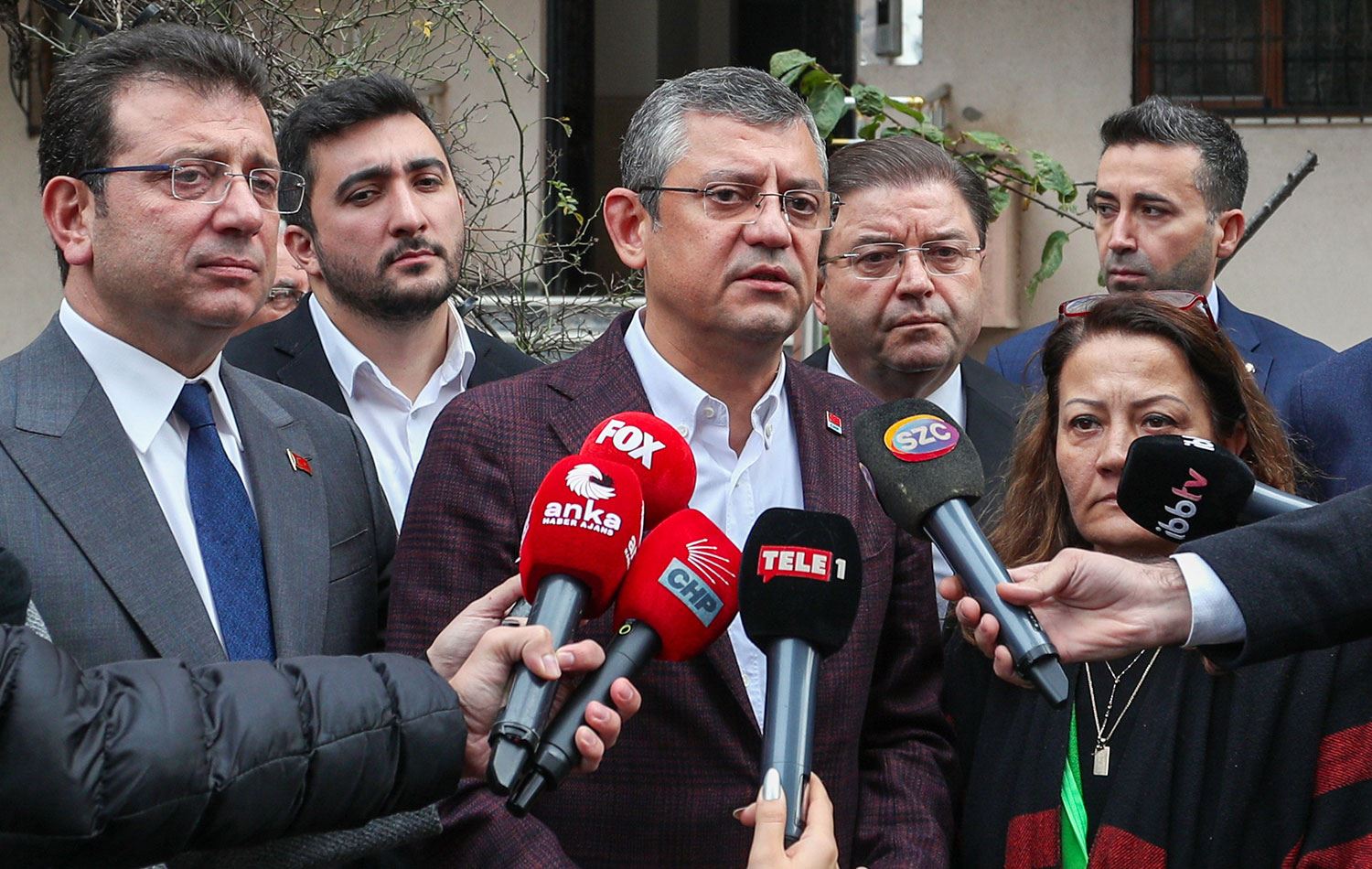 Ziyaret sonrası Özgür Özel, gazetecilere şu açıklamayı yaptı. / ANKA