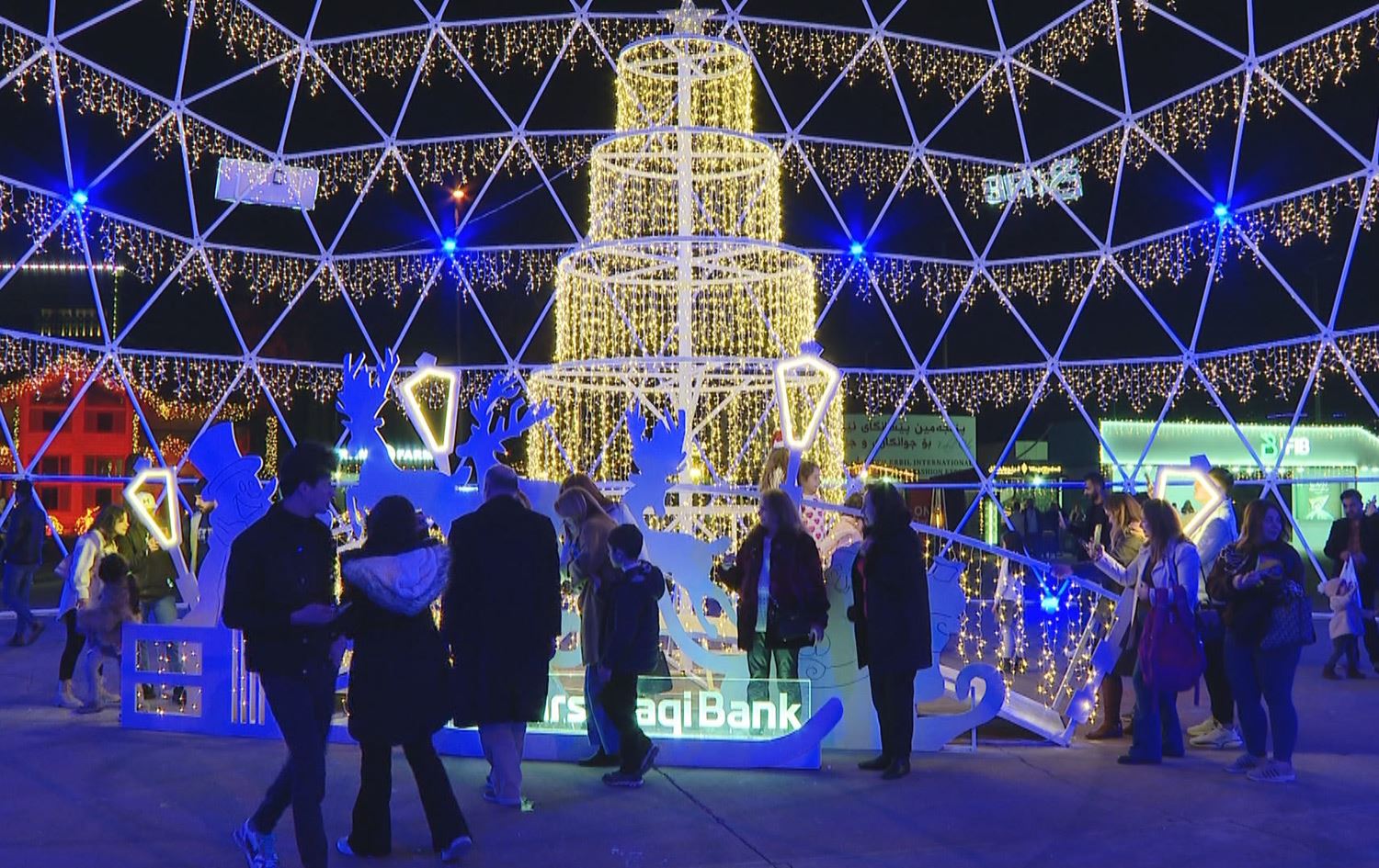 ڤیدیۆ؛ فێستیڤاڵی کریسمس لە هەولێر کرایەوە و دەیان چێشتخانە و کۆمپانیا بەشدارن