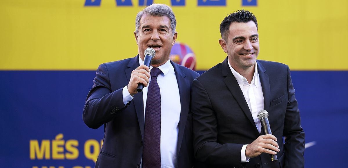 کرۆیڤ بە چاڤی گوتووە، سەرۆکی بارسێلۆنا دەربکە