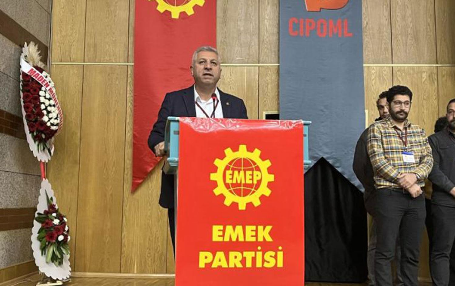 EMEP'in yeni genel başkanı Seyit Aslan oldu