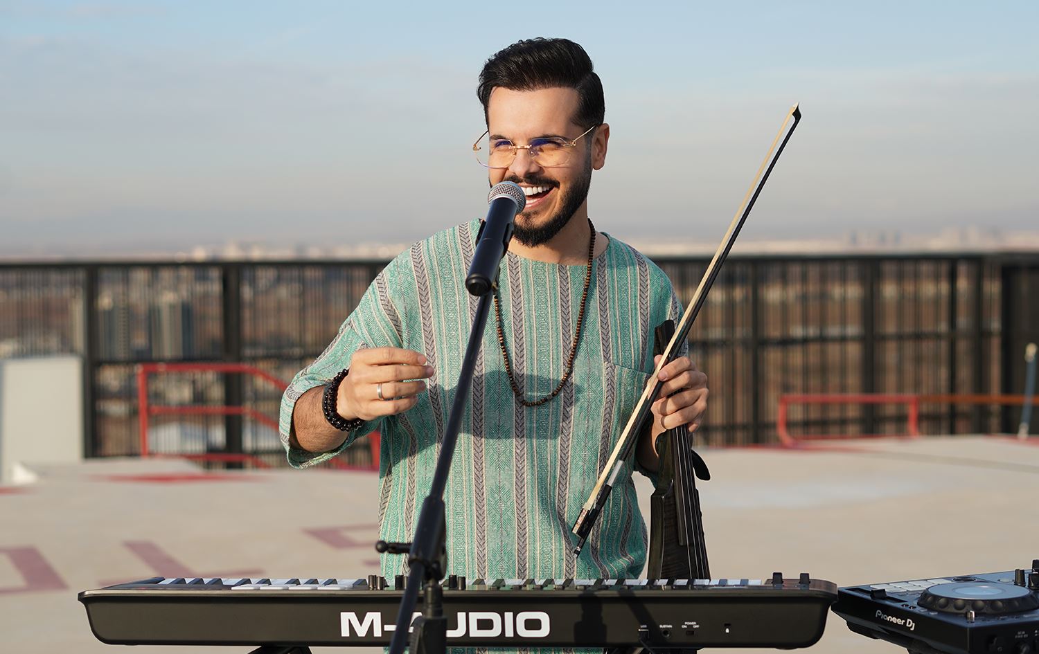 نەوژین خالید، ژەنیاری ئامێری ڤایۆلین