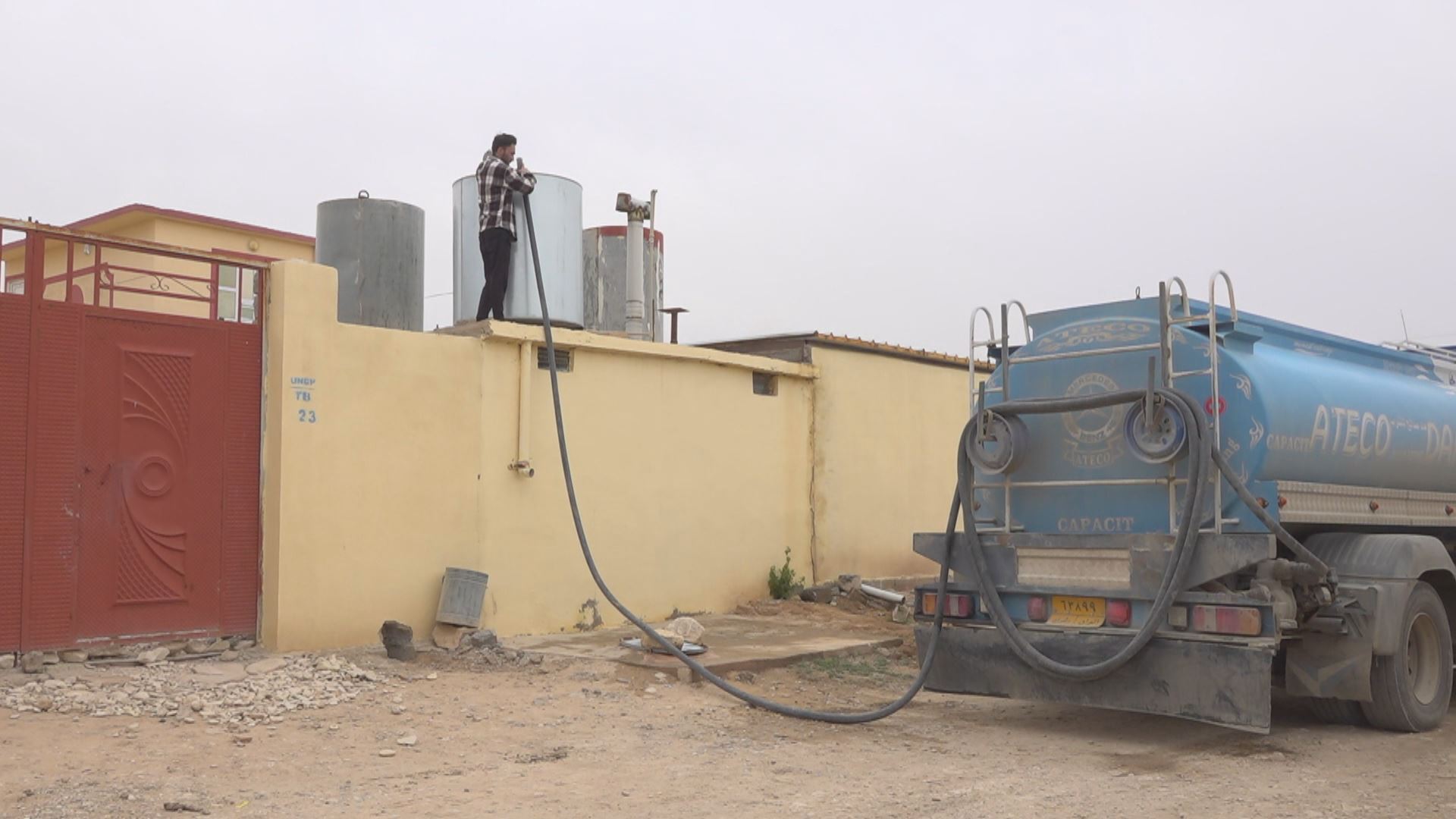 کۆمەڵگەیەک لە شنگال بەدەست نەبوونی ئاوی خواردنەوە دەناڵێنێت