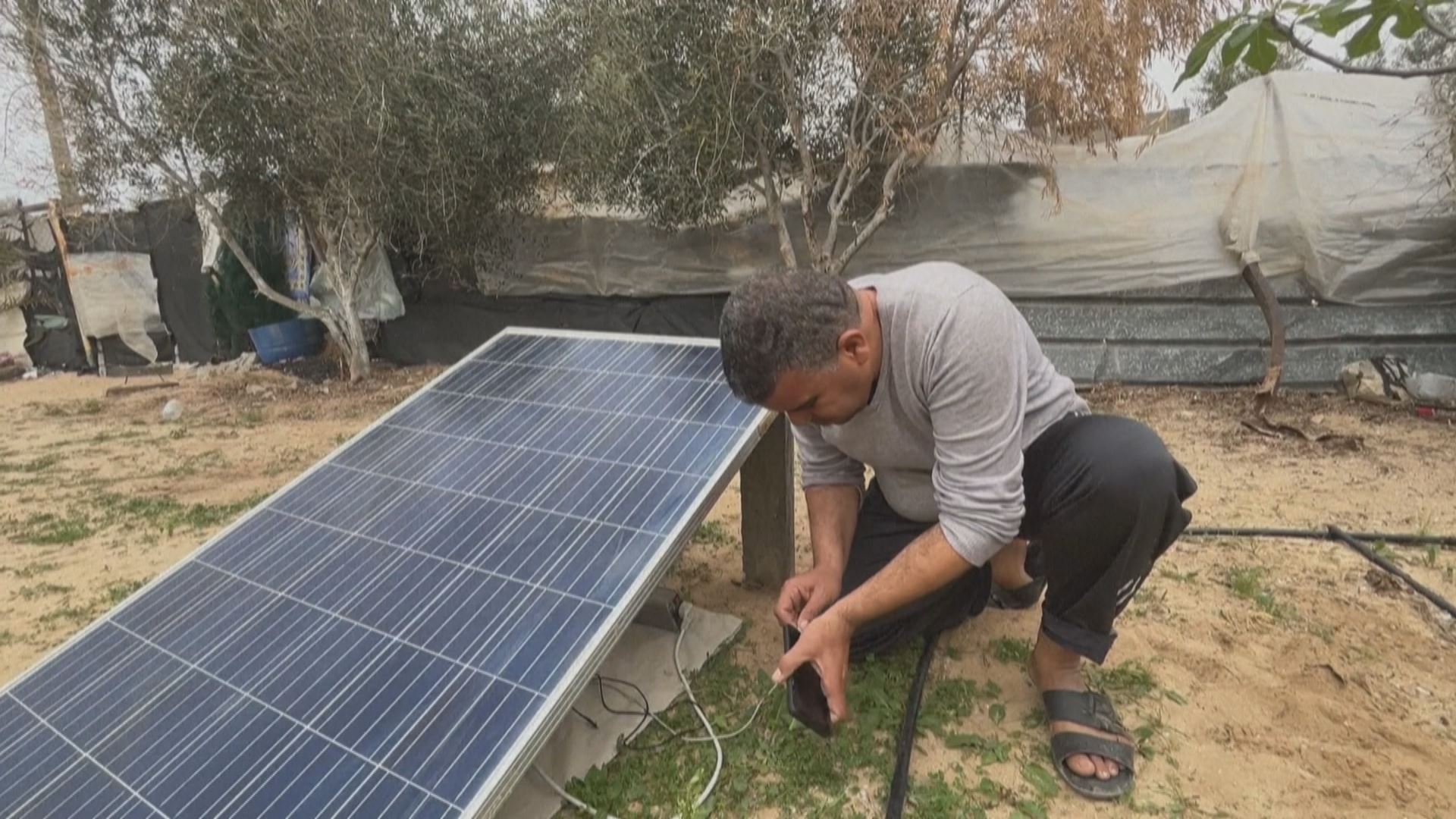 لە غەززە بەهۆی نەبوونی کارەبا پەنا بۆ وزەی خۆر دەبردرێت