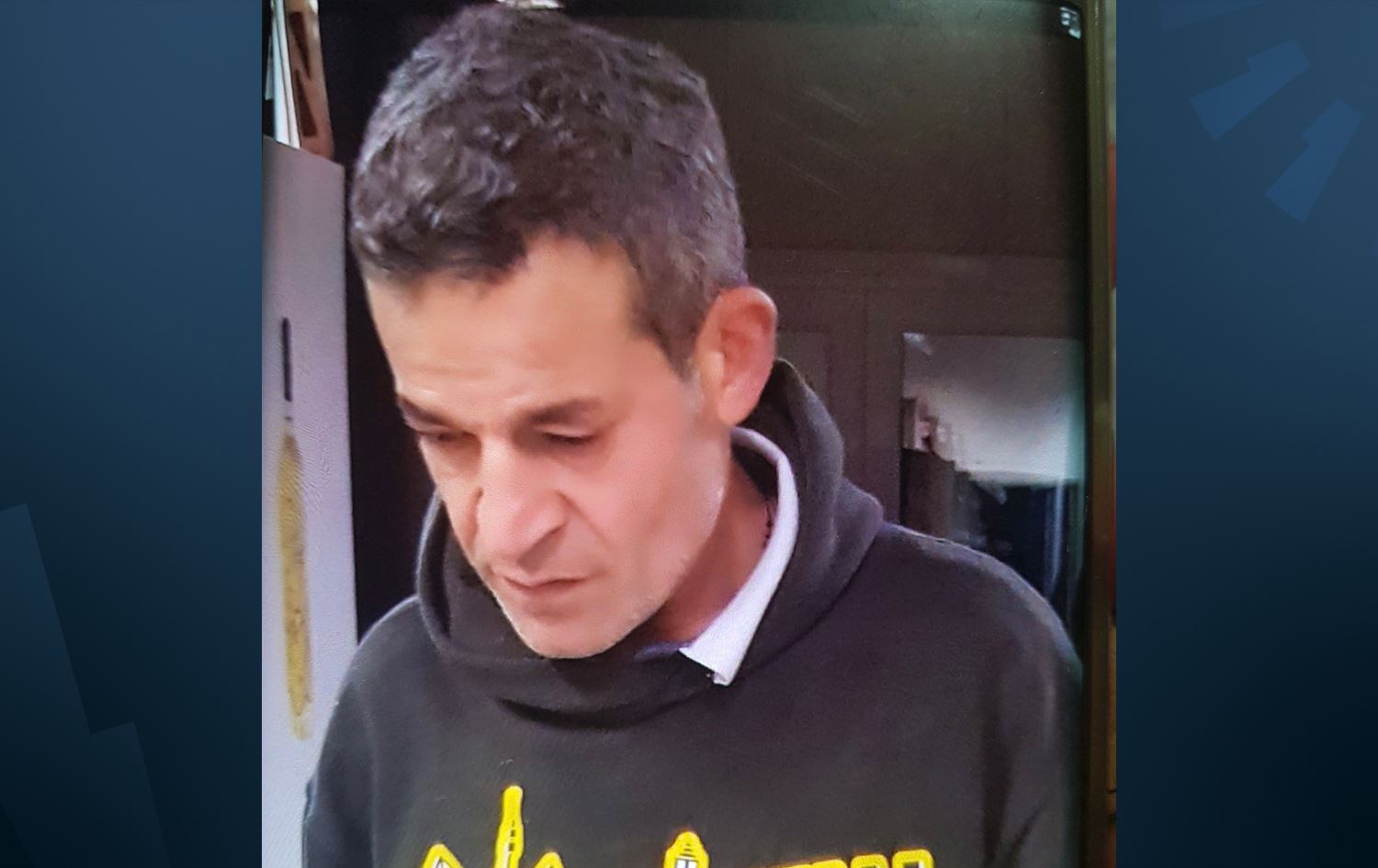 پەنابەرێکی دهۆکی لە ماڵەکەی خۆیدا لە یۆنان "بە چەقۆ کوژرا"