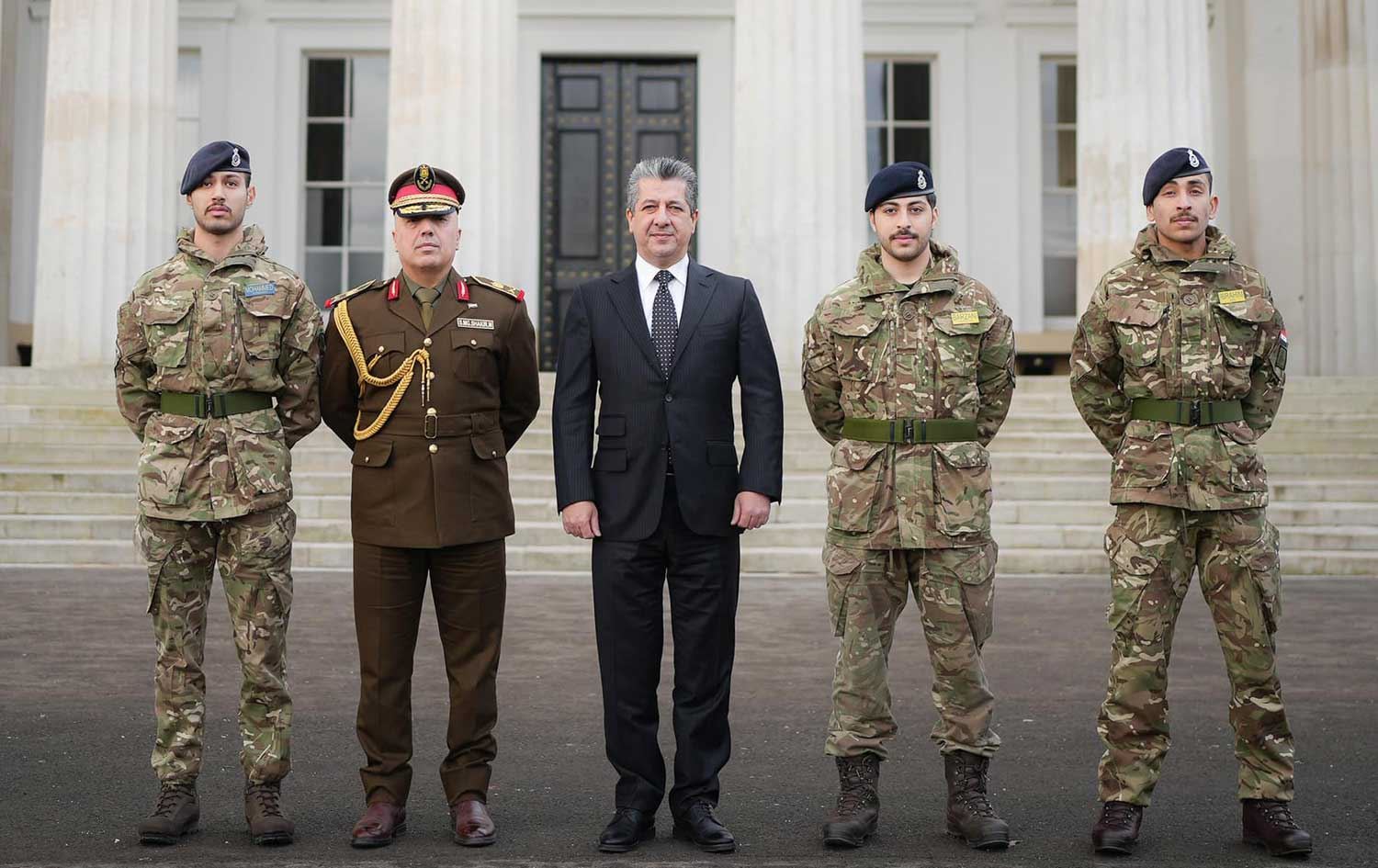 Başbakan Mesrur Barzani İngiltere'deki Sandhurst Kraliyet Askeri Akademisini ziyaret etti