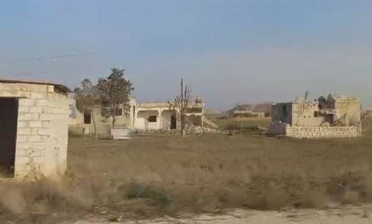 Türkiye'nin düzenlediği hava saldırıları nedeniyle Rojava’nın köyleri boşaldı