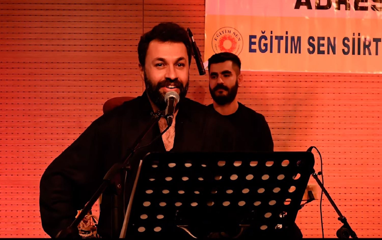 Hunermend Kurd Serdar Canan straneke Colemêrgê belav kir