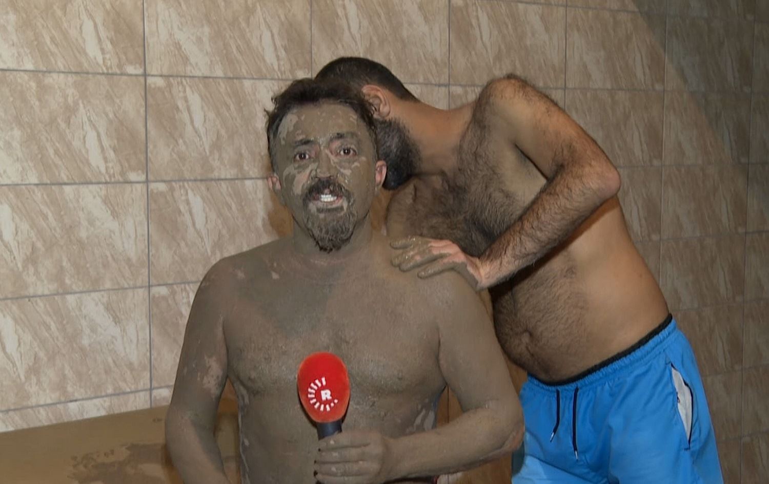 Salane bi hezaran geştyar diçib germavên Çermûgê